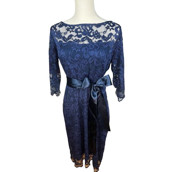 Alie Street Lila Dress‎ Dark Blue Lace Stretch Size 4 Made In London $255 - Picture 2 of 7